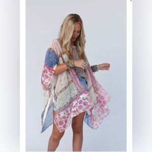 Three Bird Nest - NWOT BOHO PATCHWORK KIMONO